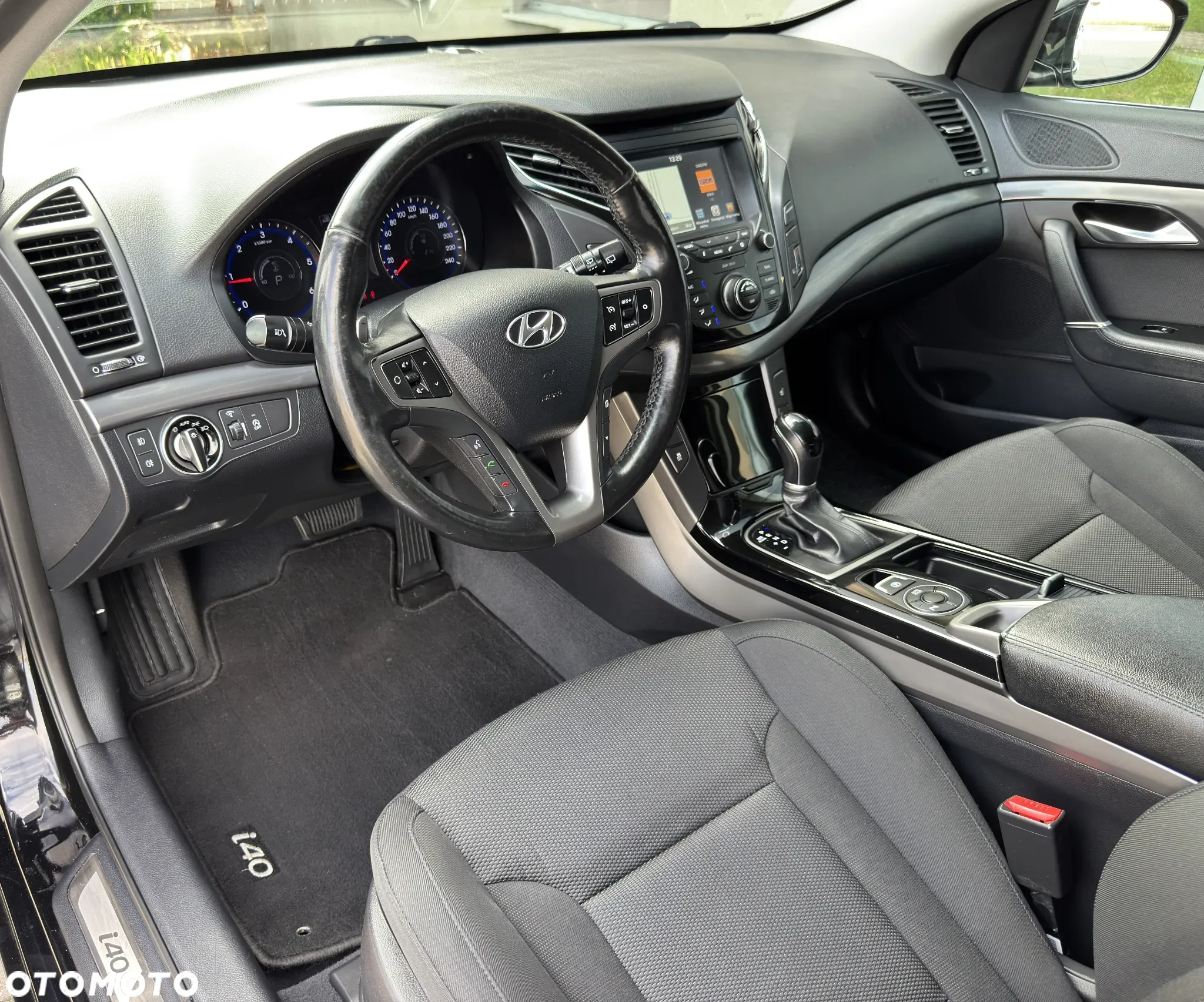 Hyundai i40 Kombi 1.7 CRDi DCT Premium - 16