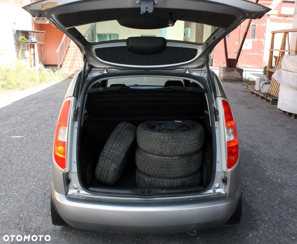 Skoda Roomster 1.4 MPI Comfort PLUS EDITION - 6