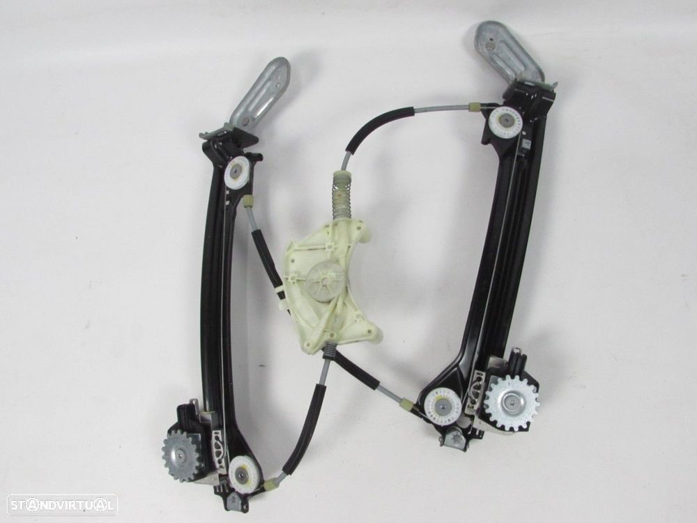 Elevador da Porta S/ Motor Esquerdo/Trás SEMI-NOVO/ ORIGINAL MASERATI GHIBLI III... - 2