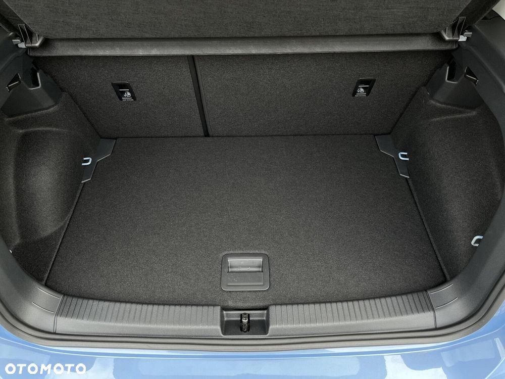 Volkswagen T-Cross - 11