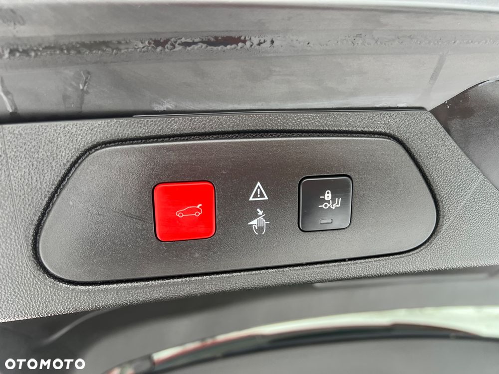 Opel Grandland X 1.2 Start/Stop Automatik Business INNOVATION - 29