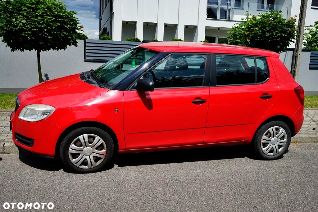 Skoda Fabia - 8
