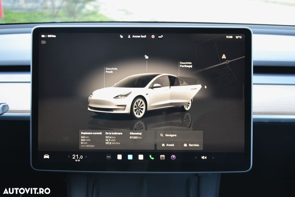 Tesla Model 3 - 16