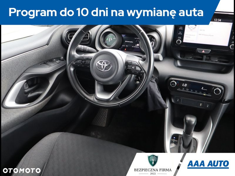 Toyota Yaris - 8