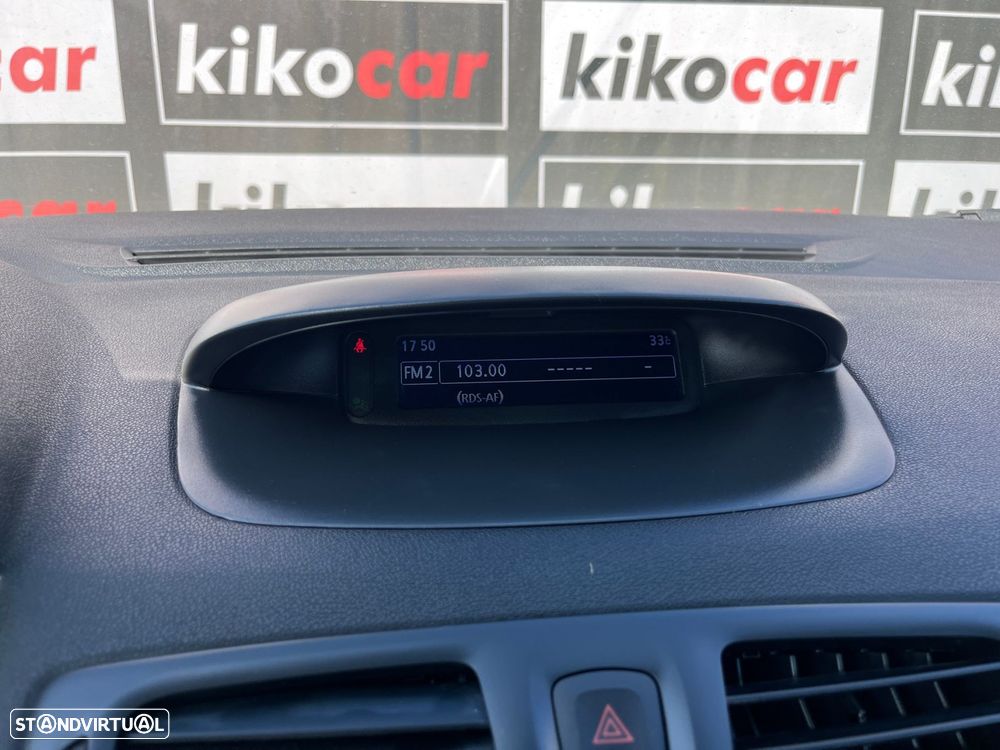 Renault Mégane 1.5 dCi Confort SS - 22