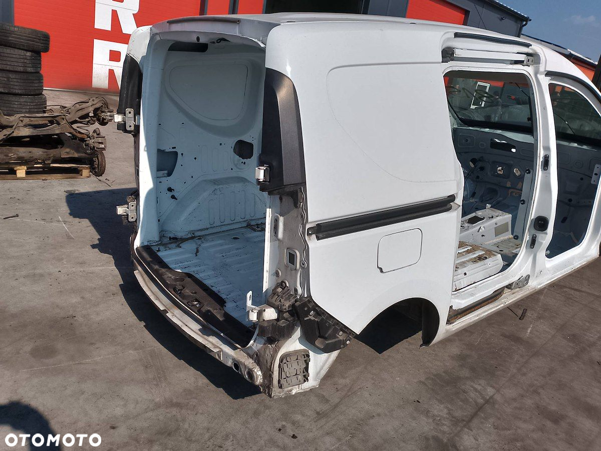 BŁOTNIK PRAWY TYŁ DACIA DOKKER OV369 - 3