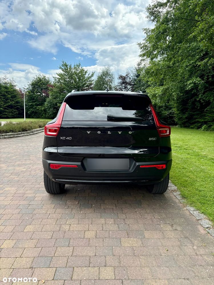 Volvo XC 40 B5 AWD Ultimate Dark - 5