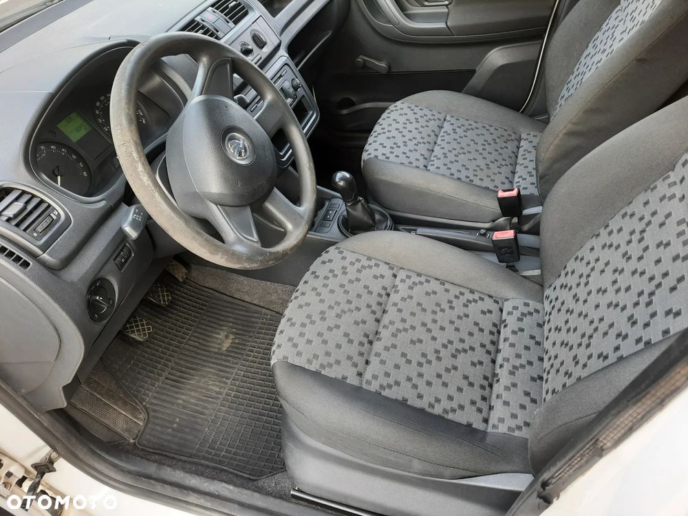 Skoda Praktik - 8