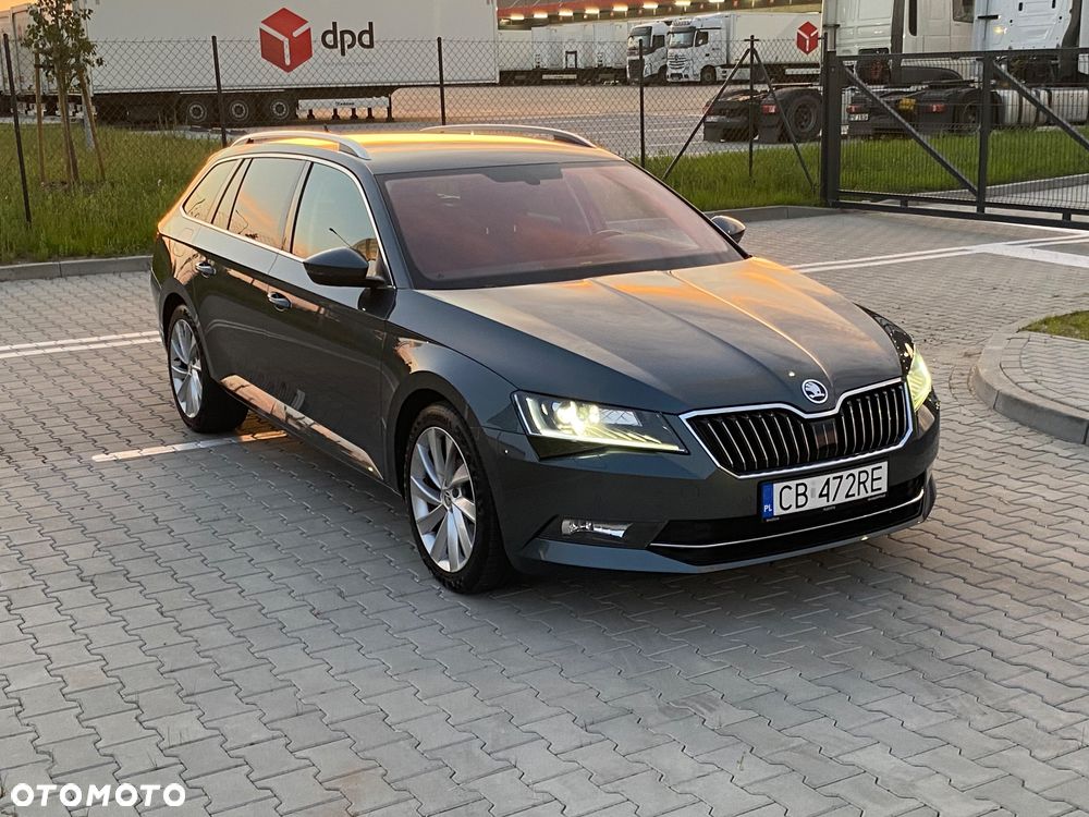 Skoda Superb 2.0 TDI Style DSG - 1