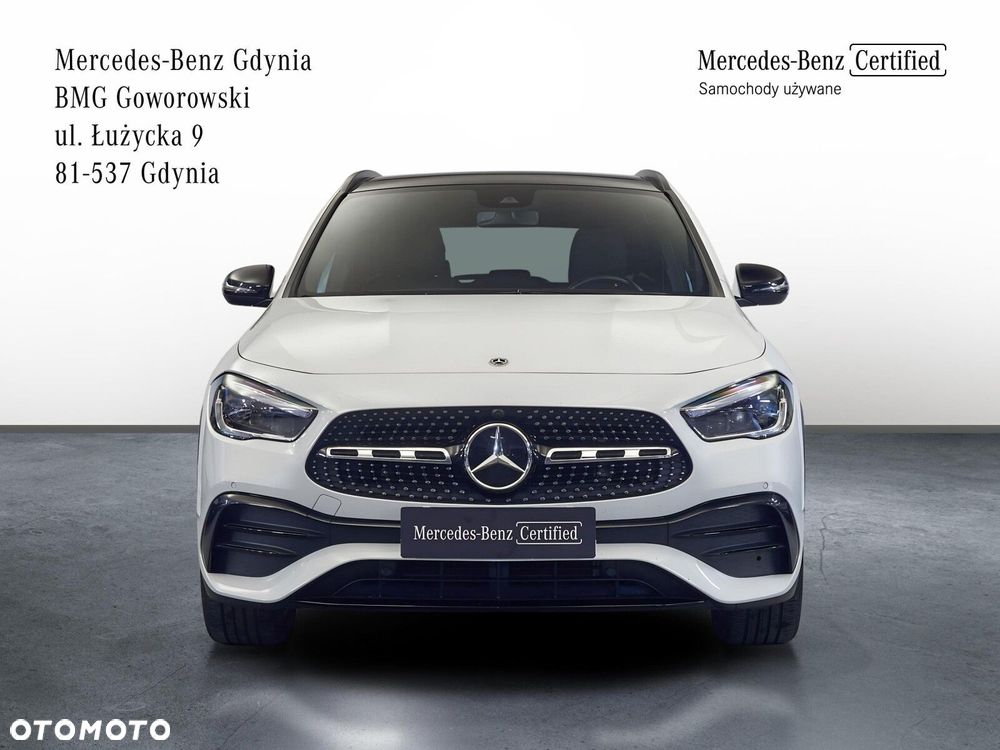 Mercedes-Benz GLA - 2