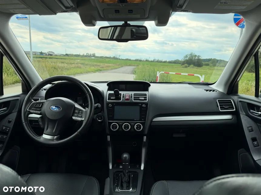 Subaru Forester 2.0 XT Platinum Lineartronic - 13