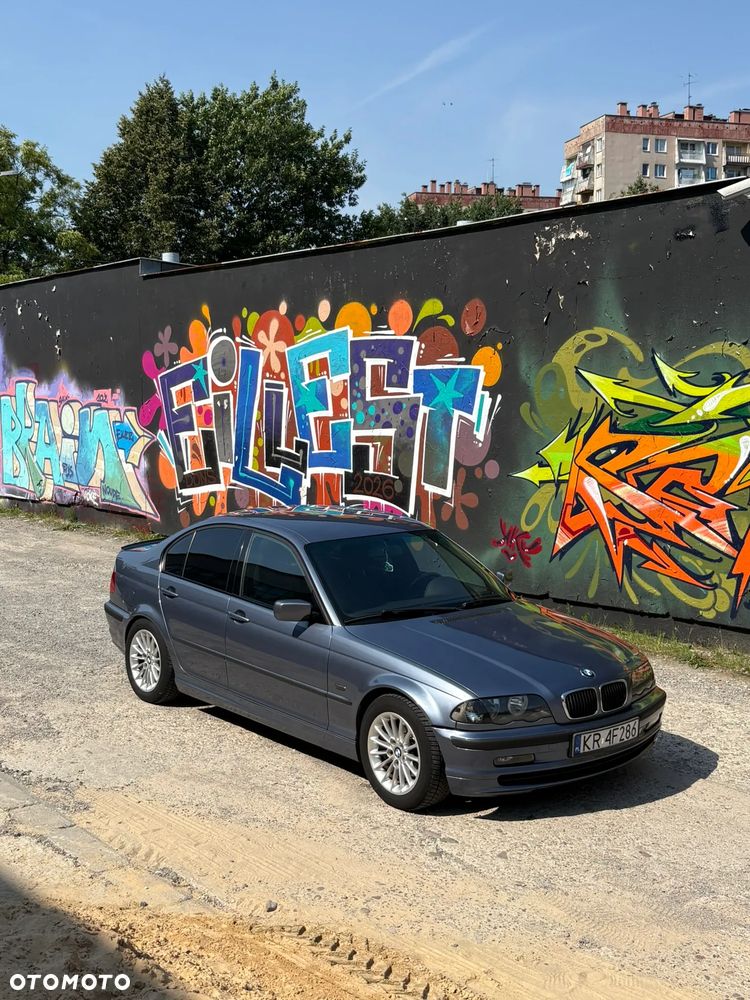 BMW Seria 3 320d - 8