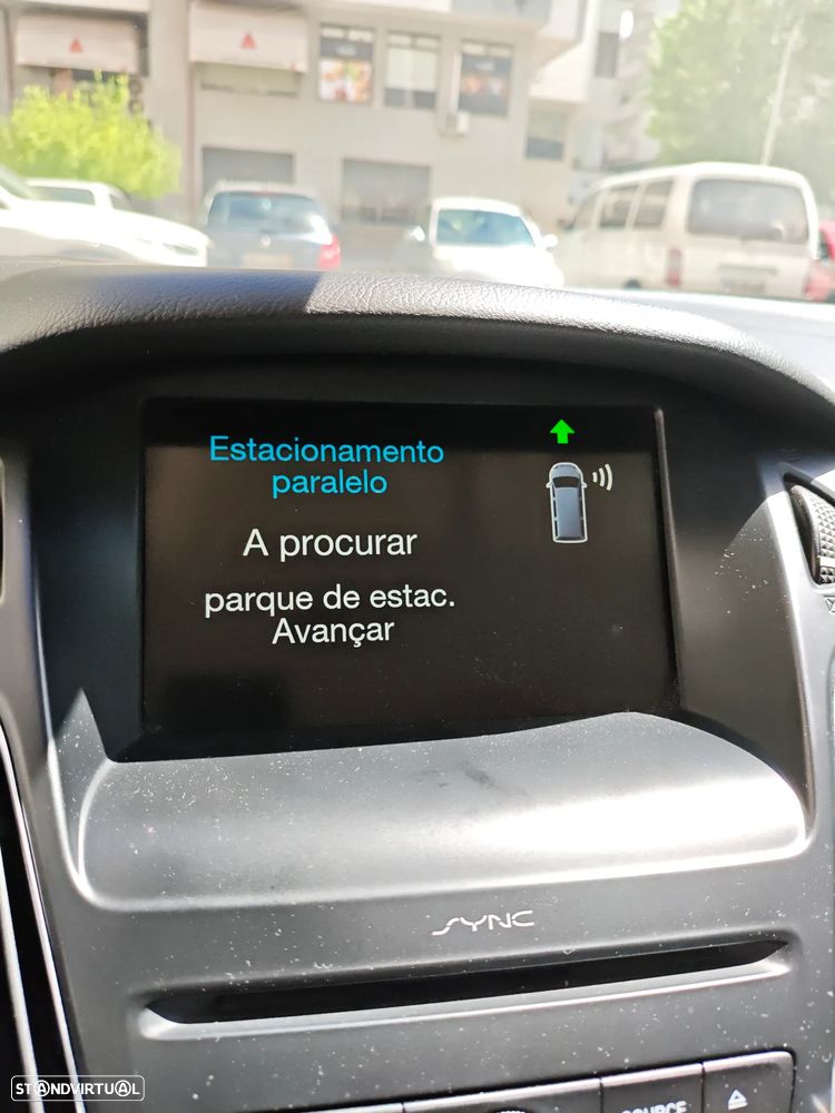 Ford Focus SW 1.5 TDCi Titanium - 11