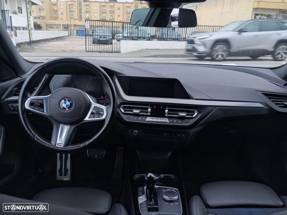 BMW 216 Gran Coupé d Pack Desportivo M - 18