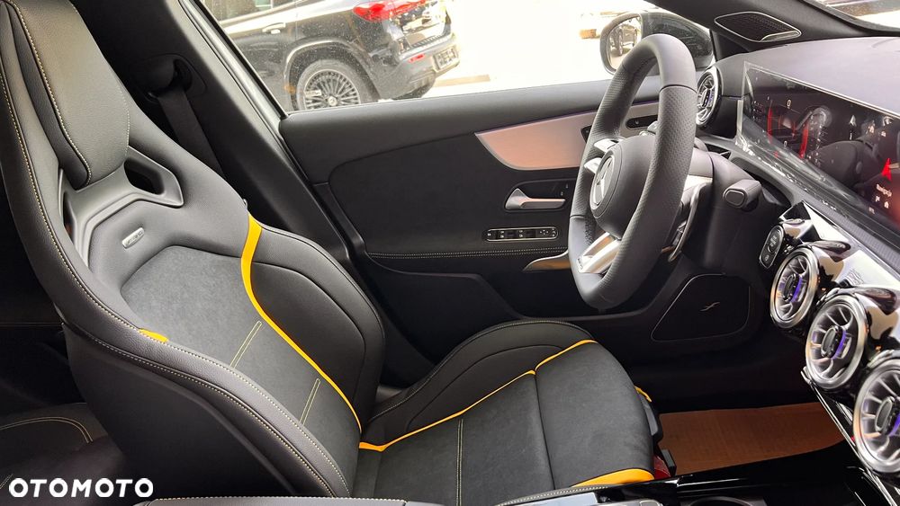 Mercedes-Benz Klasa A 45 S AMG 4-Matic Street Style Edition 8G-DCT - 4