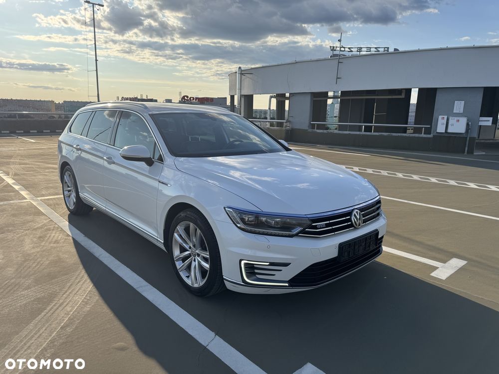 Volkswagen Passat Variant 1.4 TSI Plug-In-Hybrid GTE - 2