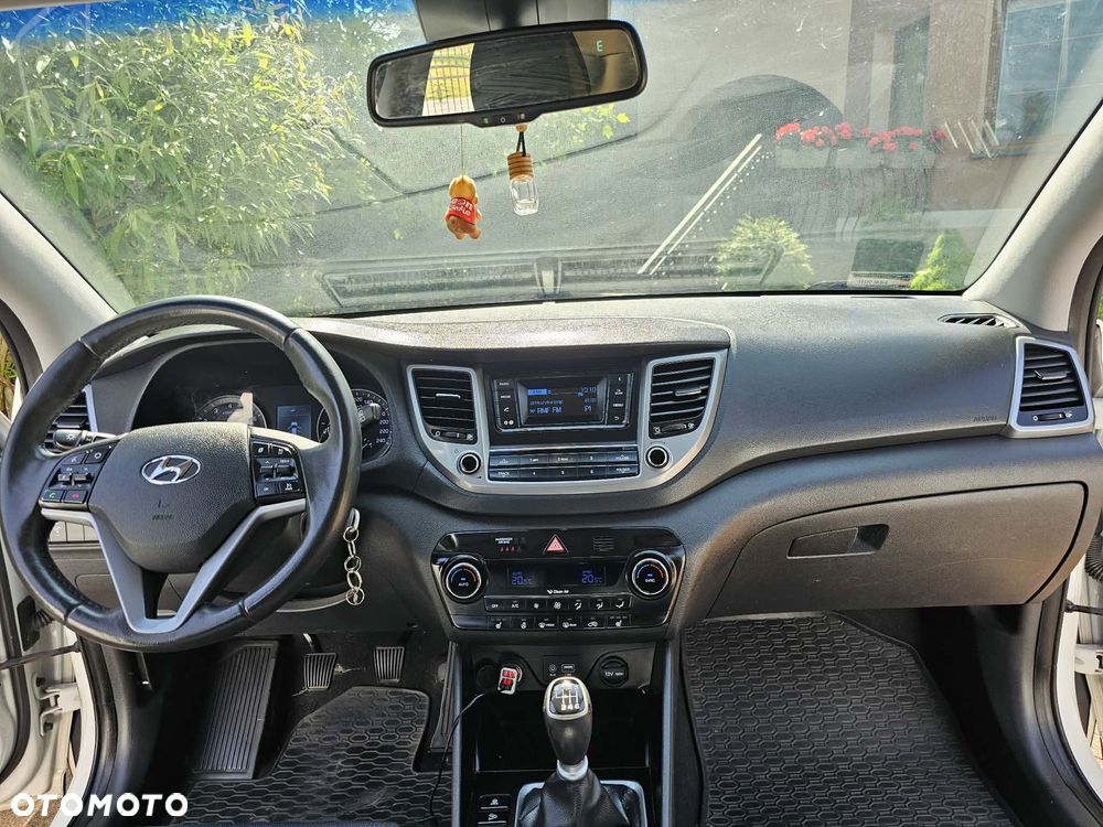 Hyundai Tucson 1.6 GDI BlueDrive Comfort 2WD - 6