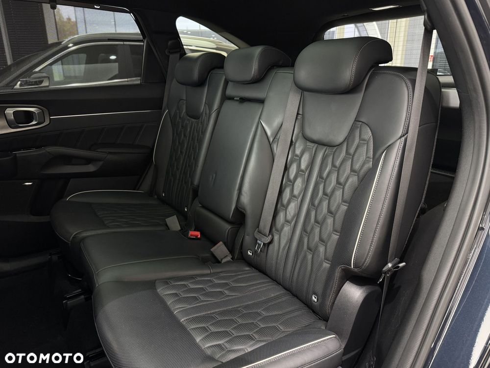 Kia Sorento - 14
