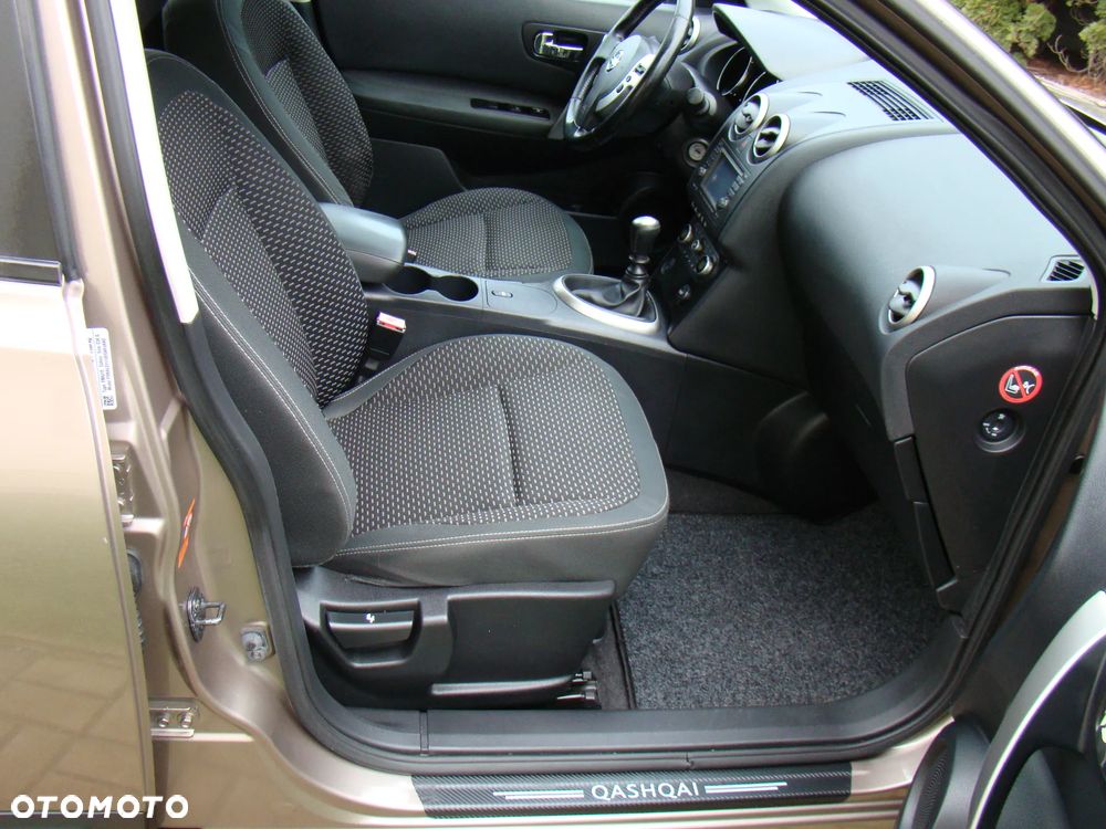 Nissan Qashqai 2.0 tekna - 24