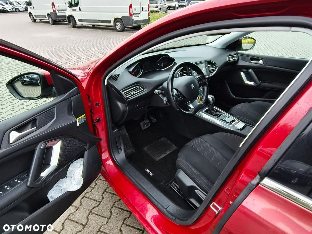 Peugeot 308 - 18