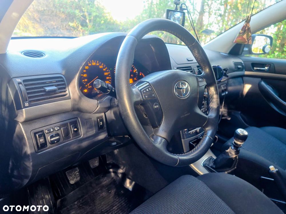 Toyota Avensis 2.2 D-4D Sol Plus - 7