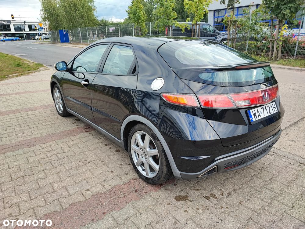 Honda Civic 1.8 Executive - 7