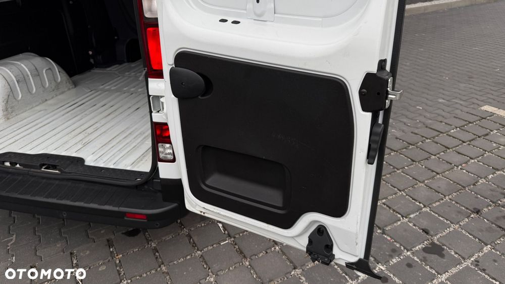 Renault Trafic 2.0 L2H1 HD Pack Clim (bryg.) - 24