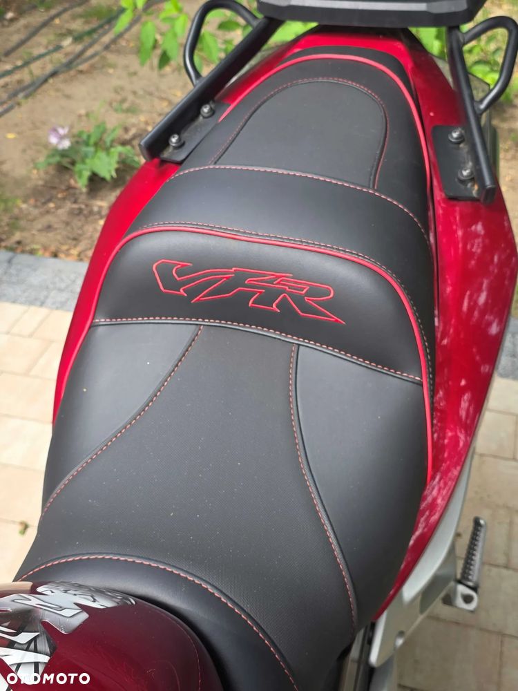 Honda VFR - 7