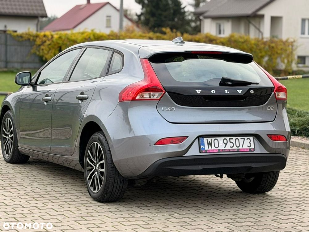 Volvo V40 - 14