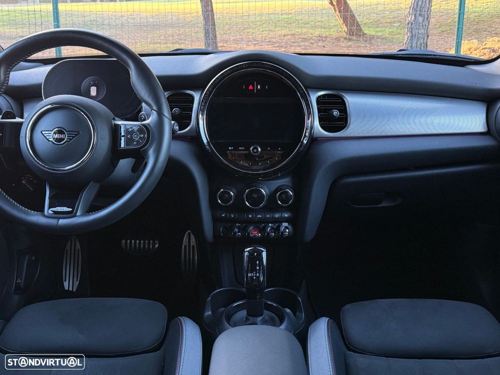 MINI 5 Portas Cooper S Premium JCW Auto - 42