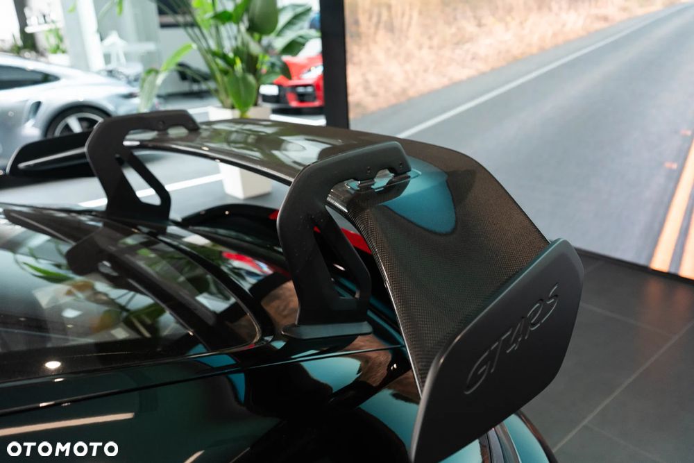 Porsche 718 Cayman GPF GT4 RS PDK - 31