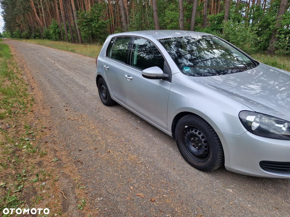 Volkswagen Golf 2.0 TDI DPF Trendline - 5