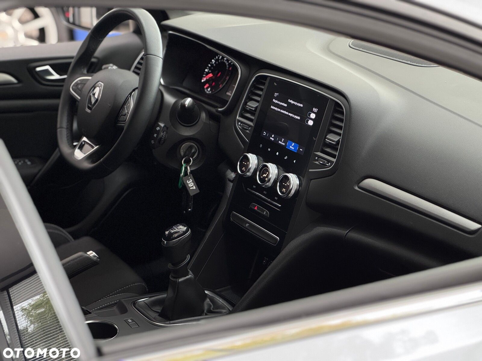 Renault Megane 1.3 TCe FAP Zen - 36