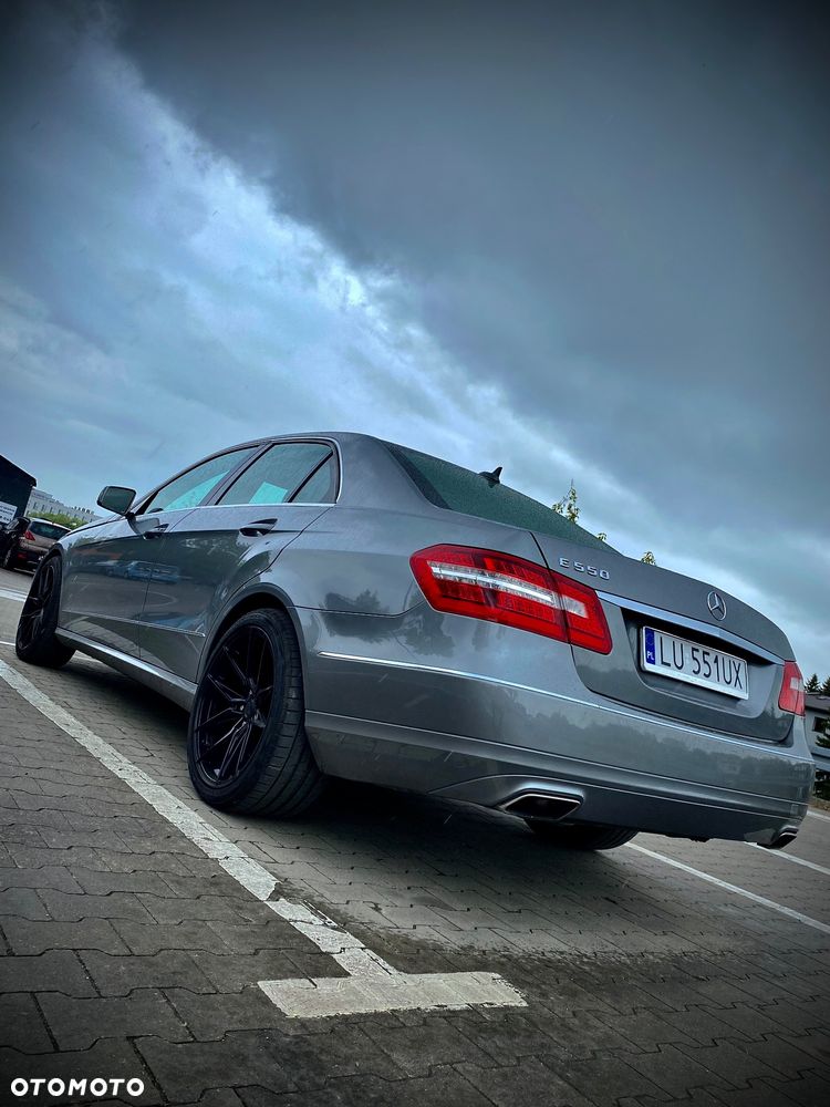 Mercedes-Benz Klasa E - 20