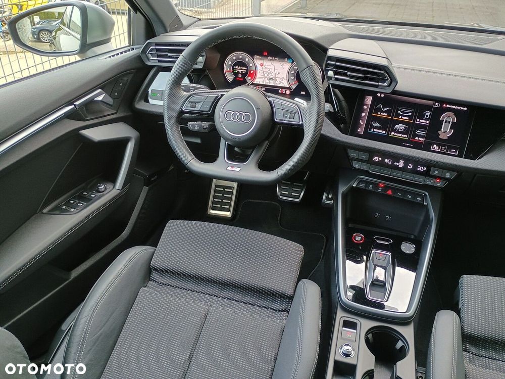 Audi S3 Sportback - 13