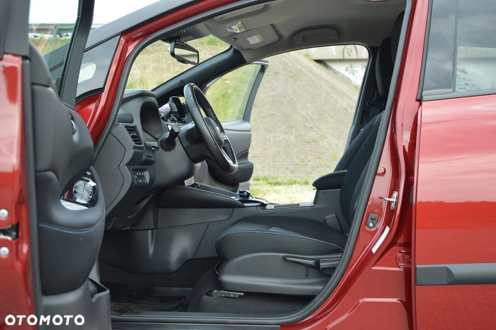 Nissan Leaf 40kWh N-Connecta - 22