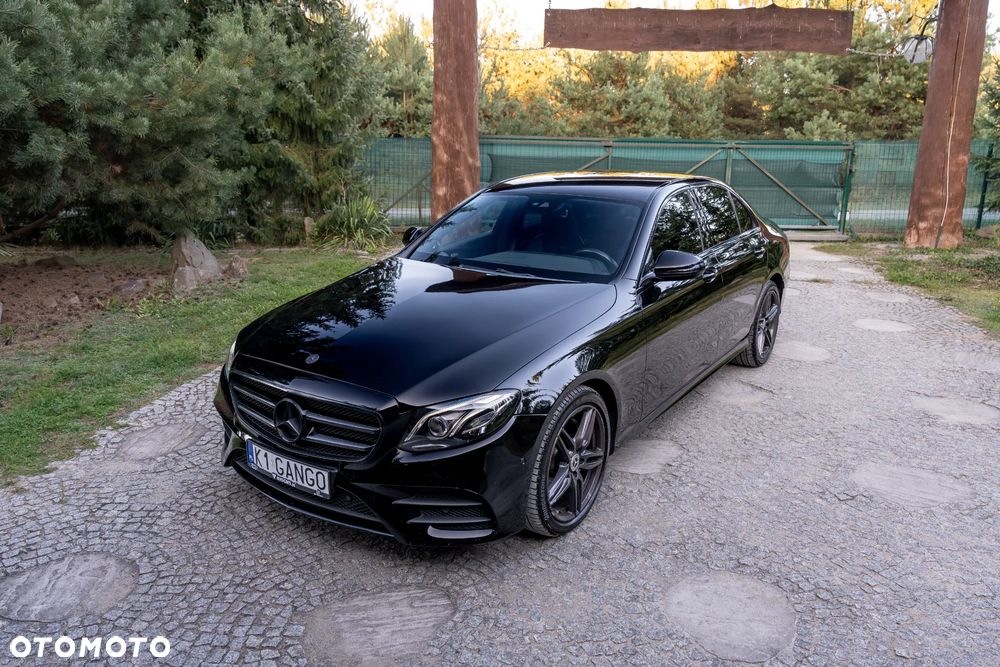 Mercedes-Benz E-Class 2017 photo 3