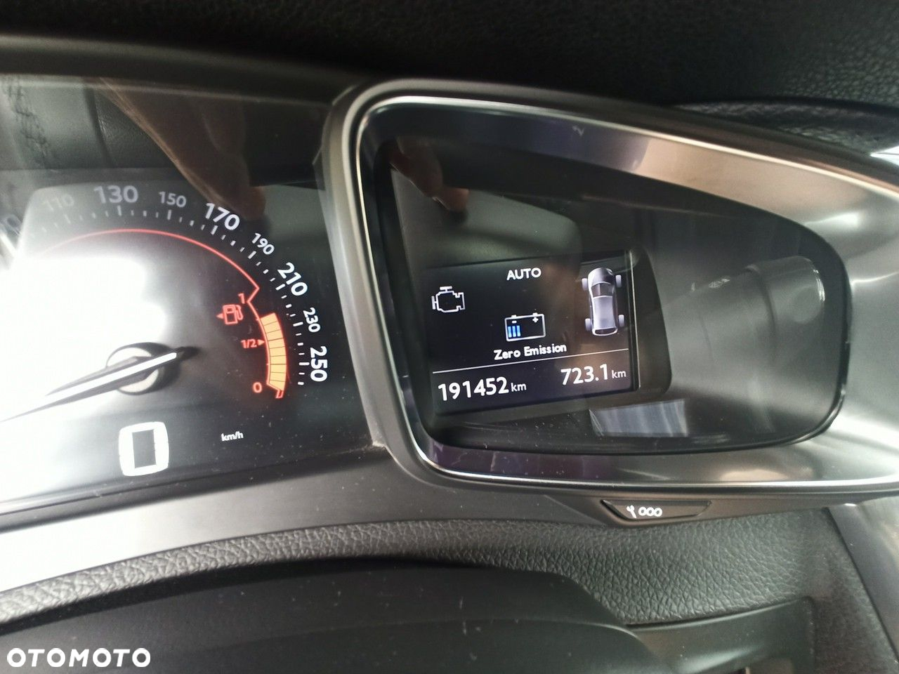 Citroën DS5 2.0 HDi Hybrid4 SoChic MCP - 21