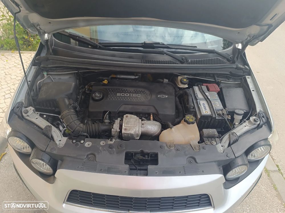 Chevrolet Aveo 1.3 VCDi LTZ - 26