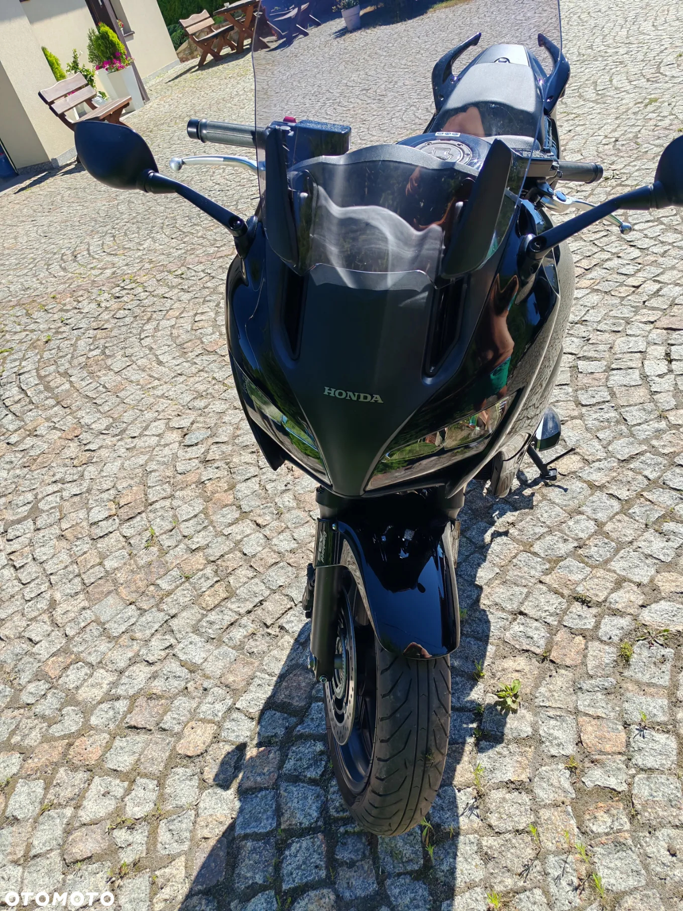 Honda CBF - 2