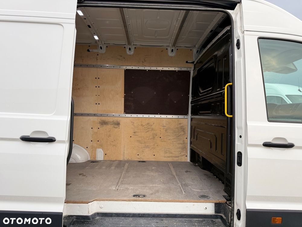 Volkswagen CRAFTER 177KM/ Średni/Navi/Klima/Webasto/Masaż/Serwis Niemcy - 9