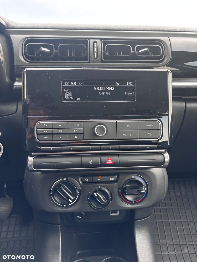 Citroën C3 1.2 PureTech Feel - 23