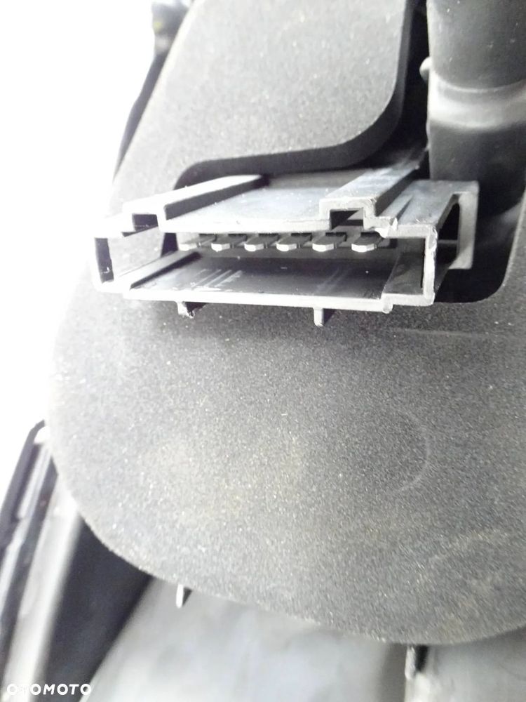 lampa prawy tył vw scirocco led - 8