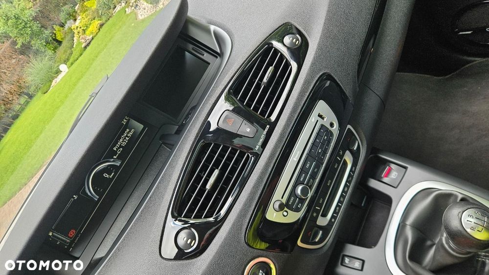 Renault Scenic - 29