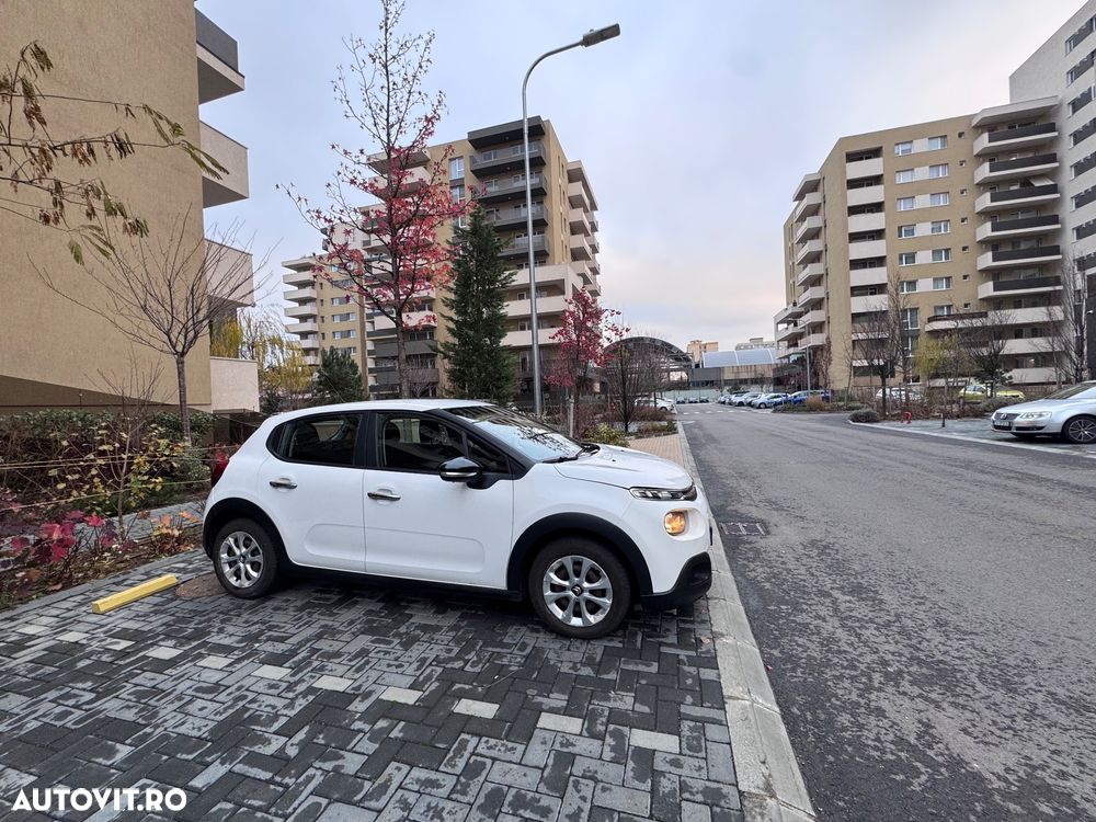 Citroën C3 1.2 PureTech BVM Shine - 4