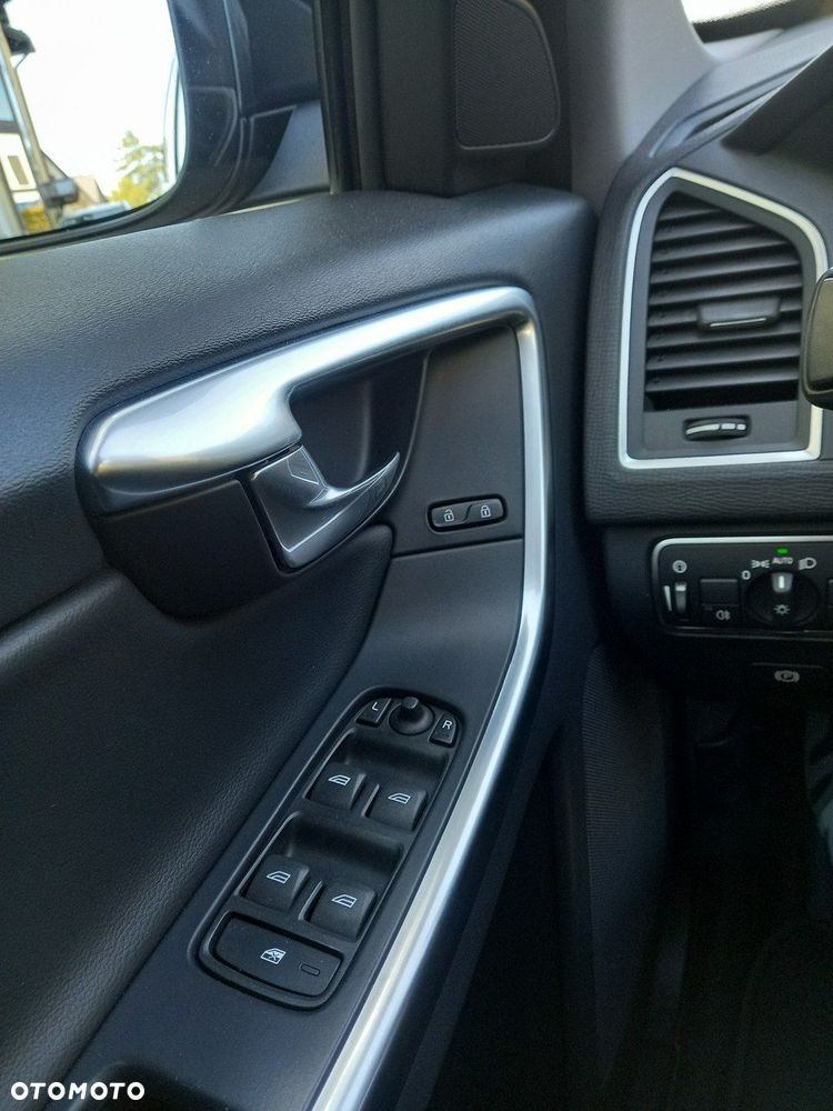 Volvo XC 60 D3 Momentum - 32