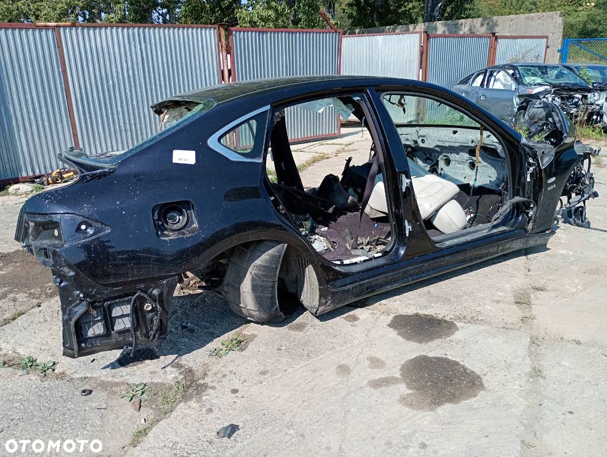 KAROSERIA ĆWIARTKA BŁOTNIK TYŁ PRAWY PRÓG DACH PODŁUŻNICA LEWY PRAWY - 999.00 PLN - INFINITI - 1