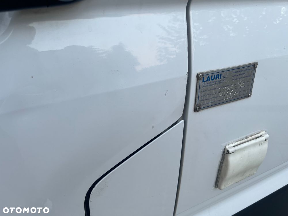 Volkswagen Crafter - 31