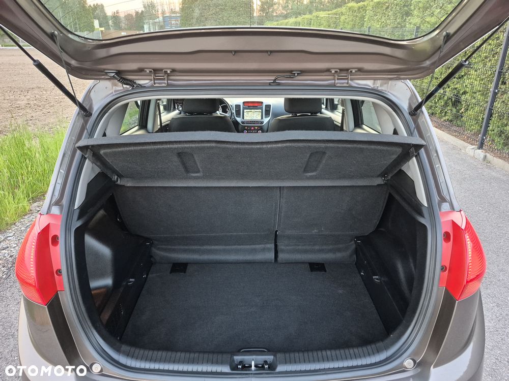 Kia Venga 1.4 CVVT Edition 7 - 19