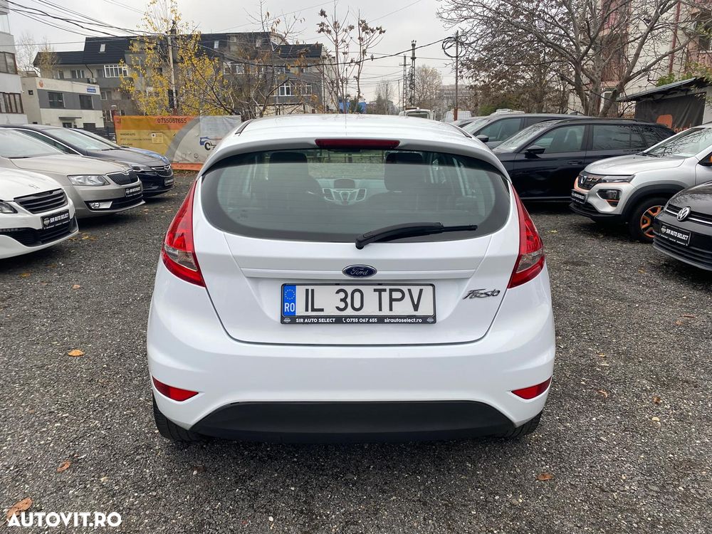 Ford Fiesta 1.25i Ambiente - 4